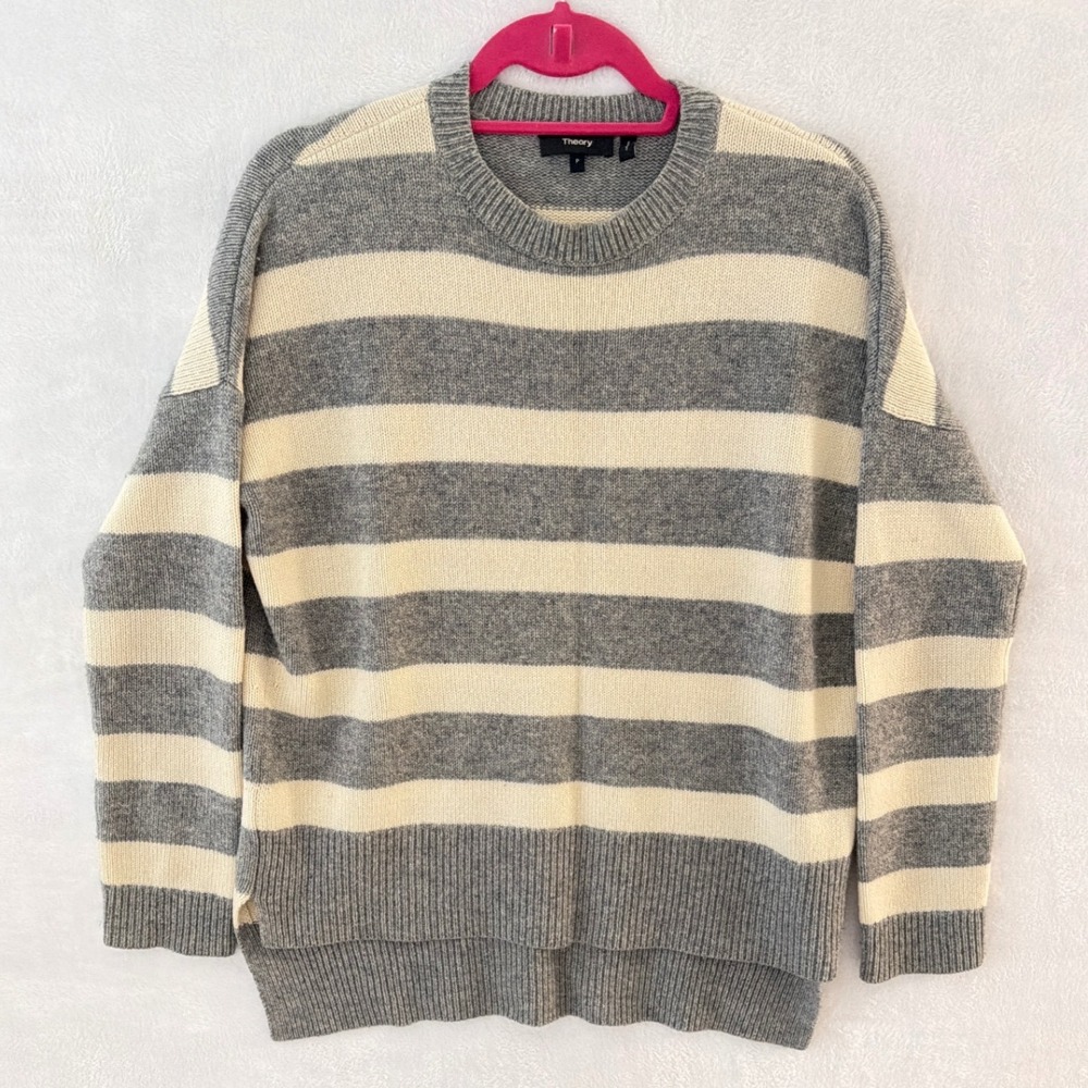 Theory Karenia ST Grey Cream Stripe 100% Cashmere Sweater Women Medium Oversized